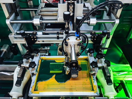 Máquina de impresión de pantalla con accionamiento mecánico en productos metálicos de cerámica de madera de plástico