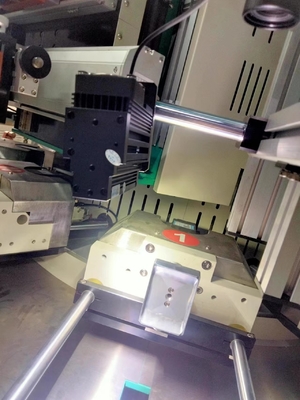 Impresora de pantalla de contenedores CNC de servo completo con velocidad de impresión de 60pcs/min