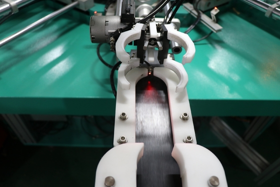 Máquina de estampado en caliente automática de 360 grados 3000 piezas/hora Máquina de lámina térmica